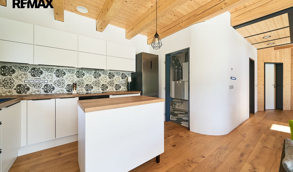 Prodej domu 110 m² s pozemkem 3 025 m², Hradec Králové – náhled fotky 9