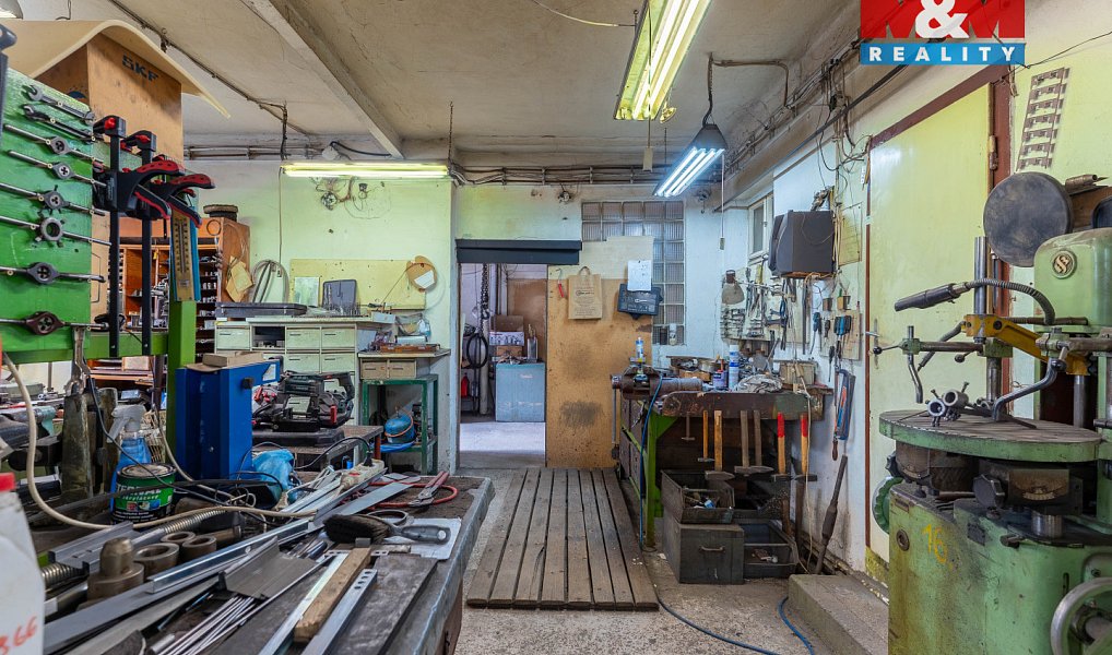 Prodej výrobních prostor 180 m², Bedihošť – náhled fotky 16