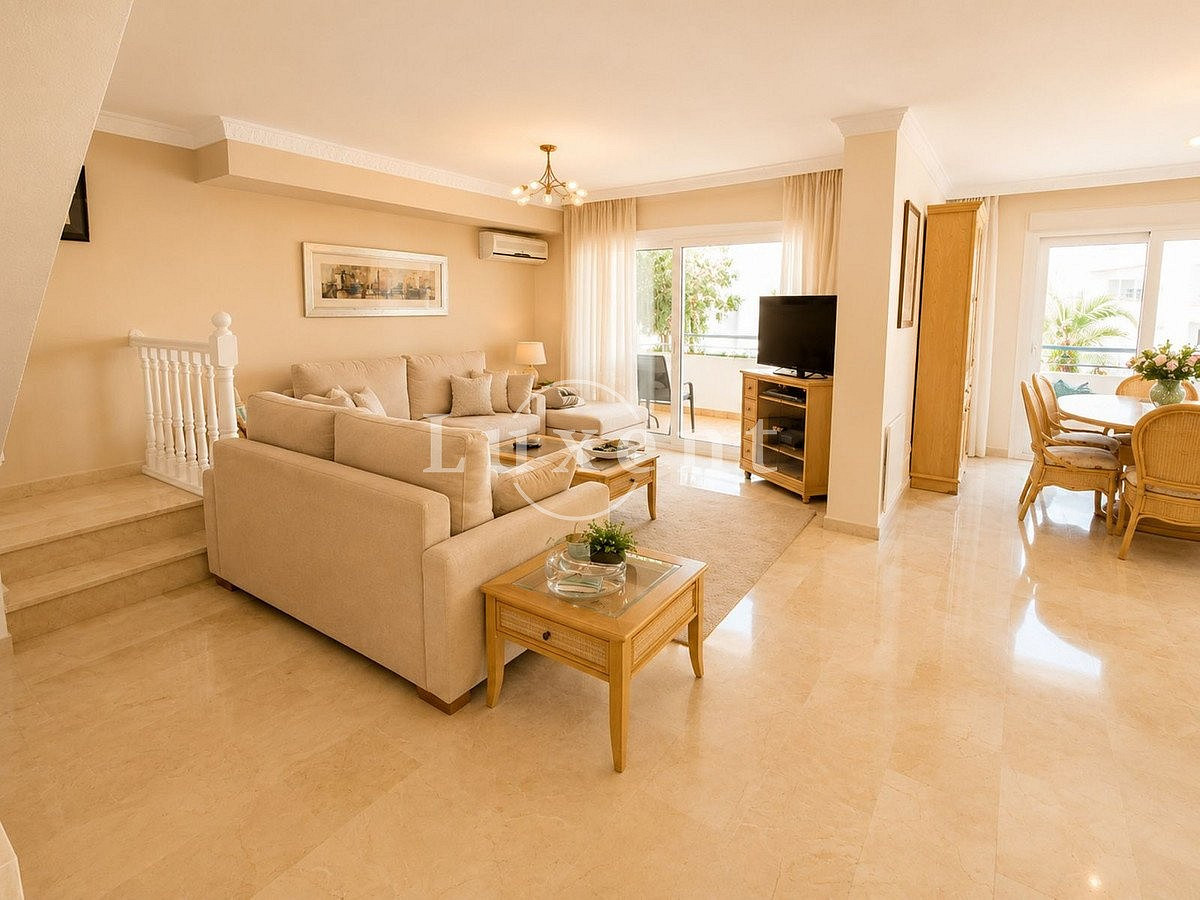 Piso 4+kk – Marbella, Urbanización Marbesa - Vista 4