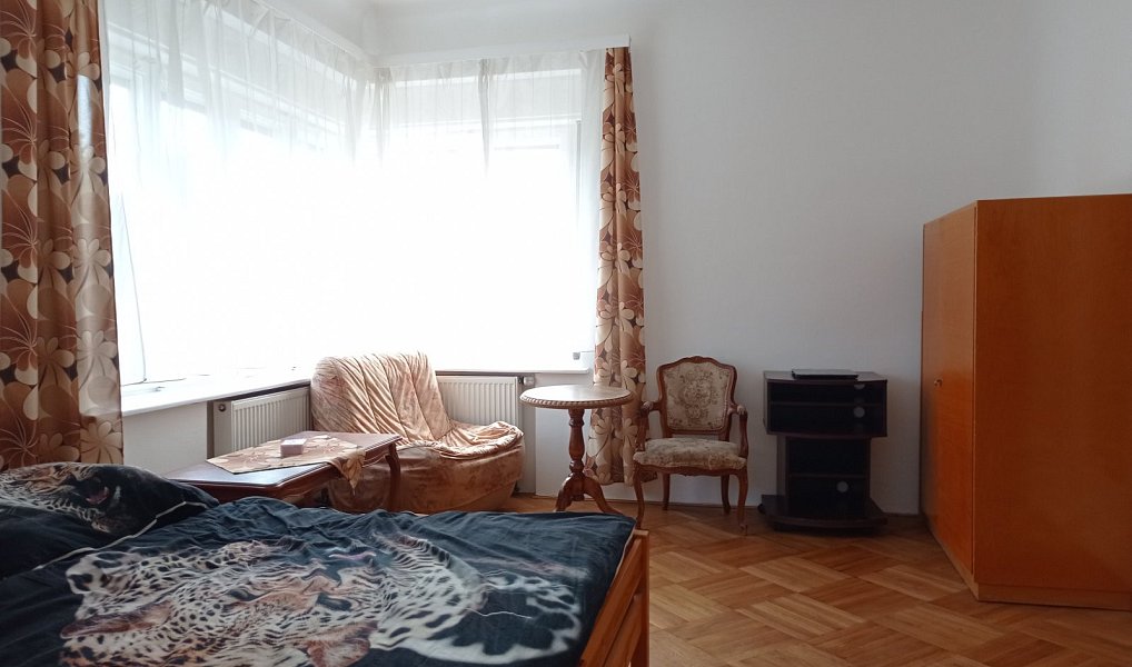 Prodej domu 200 m² s pozemkem 844 m², Mikulov – náhled fotky 8