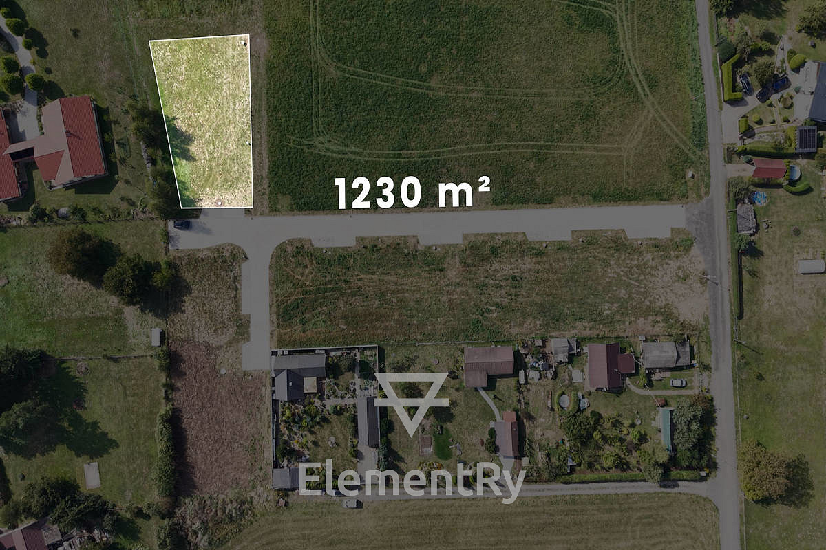 Prodej stavebního pozemku 1 230 m²