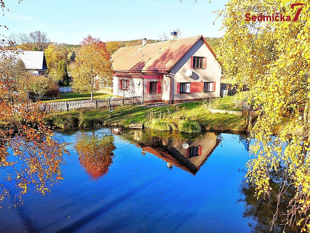 Prodej domu 162 m² s pozemkem 2 387 m²