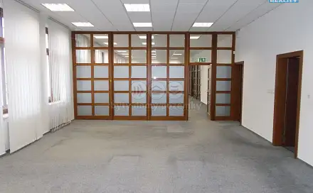 Pronájem obchodních prostor 170 m², Masarykovo nám., Nový Jičín