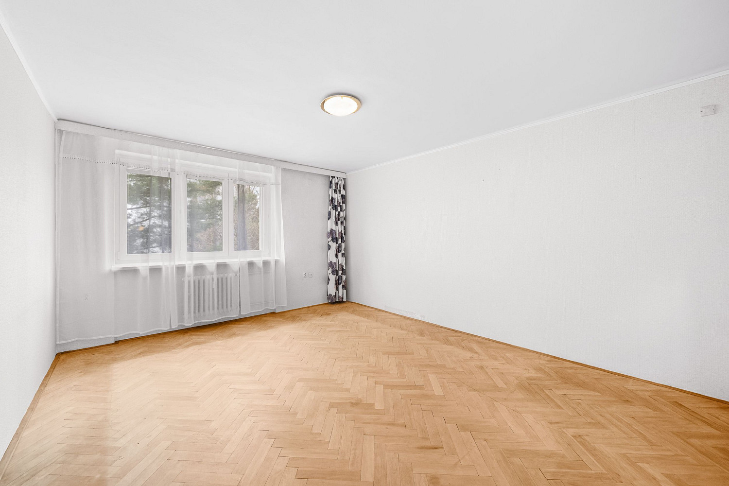 Pronájem bytu 3+1 79 m² - Widok 2