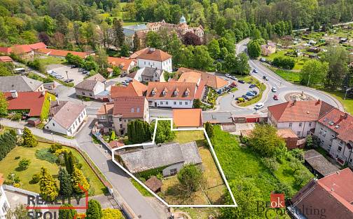 Prodej domu 205 m² s pozemkem 935 m², Komenského, Častolovice, okres Rychnov nad Kněžnou