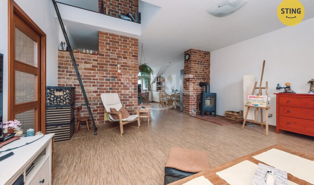 Prodej domu 300 m² s pozemkem 214 m², Pardubice – náhled fotky 9