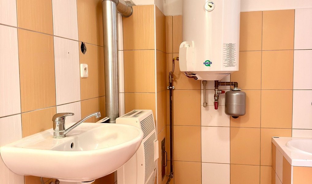 Prodej domu 90 m² s pozemkem 278 m², Ratíškovice – náhled fotky 15
