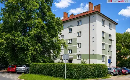 Prodej bytu 2+1 60 m², Bří Čapků, Neratovice, okres Mělník