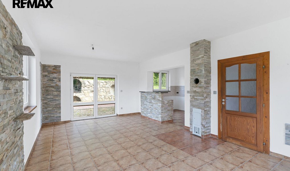 Prodej domu 170 m² s pozemkem 121 m², Hrejkovice – náhled fotky 10