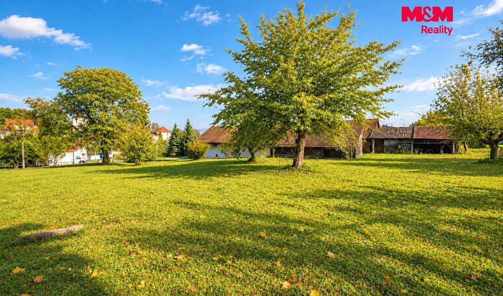 Prodej stavebního pozemku 2 203 m², Lično – náhled fotky 4