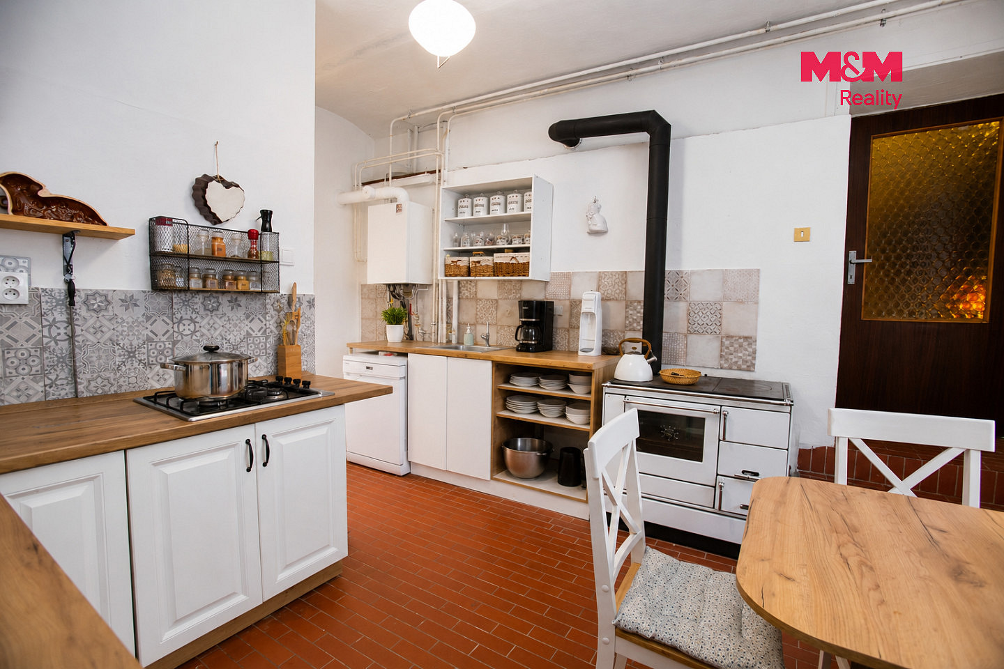 Prodej domu 75 m² s pozemkem 284 m² — photo 2