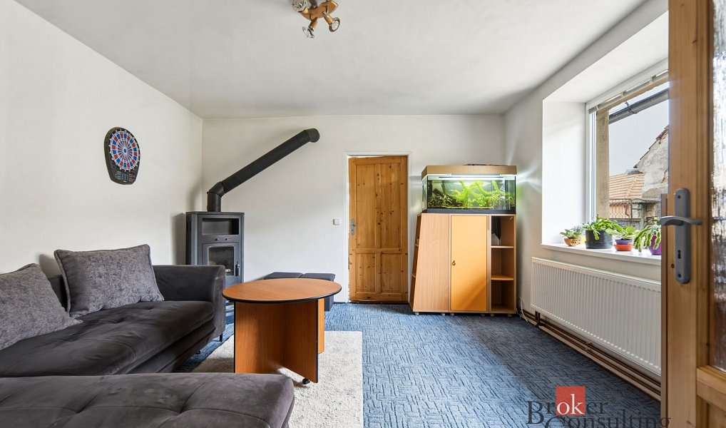Prodej domu 180 m² s pozemkem 1 396 m², Počedělice – náhled fotky 8