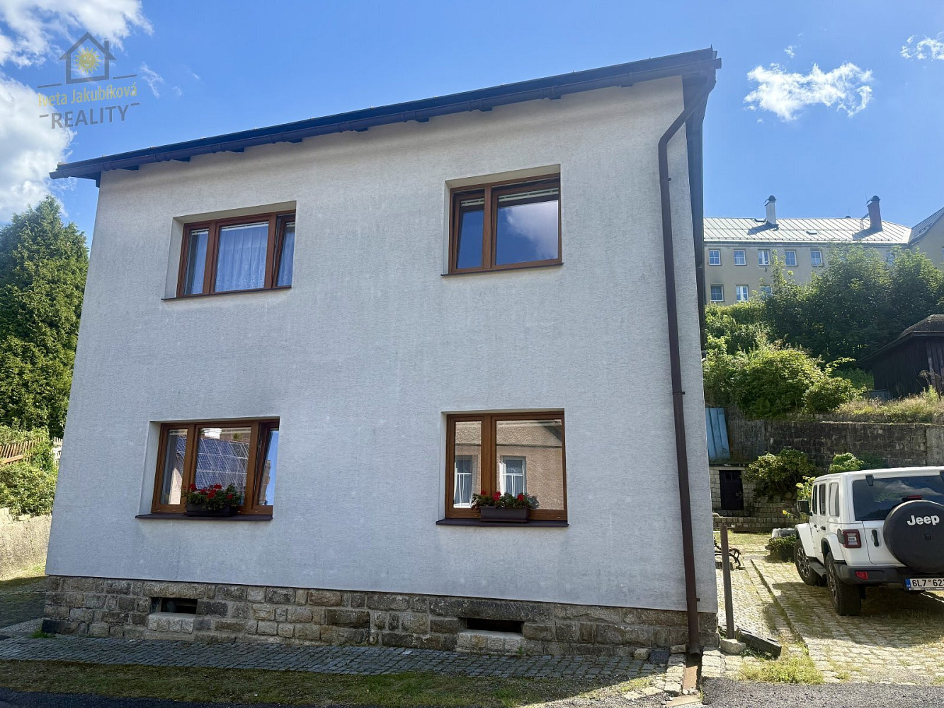 Prodej domu 195 m² s pozemkem 615 m² – fotografie 3