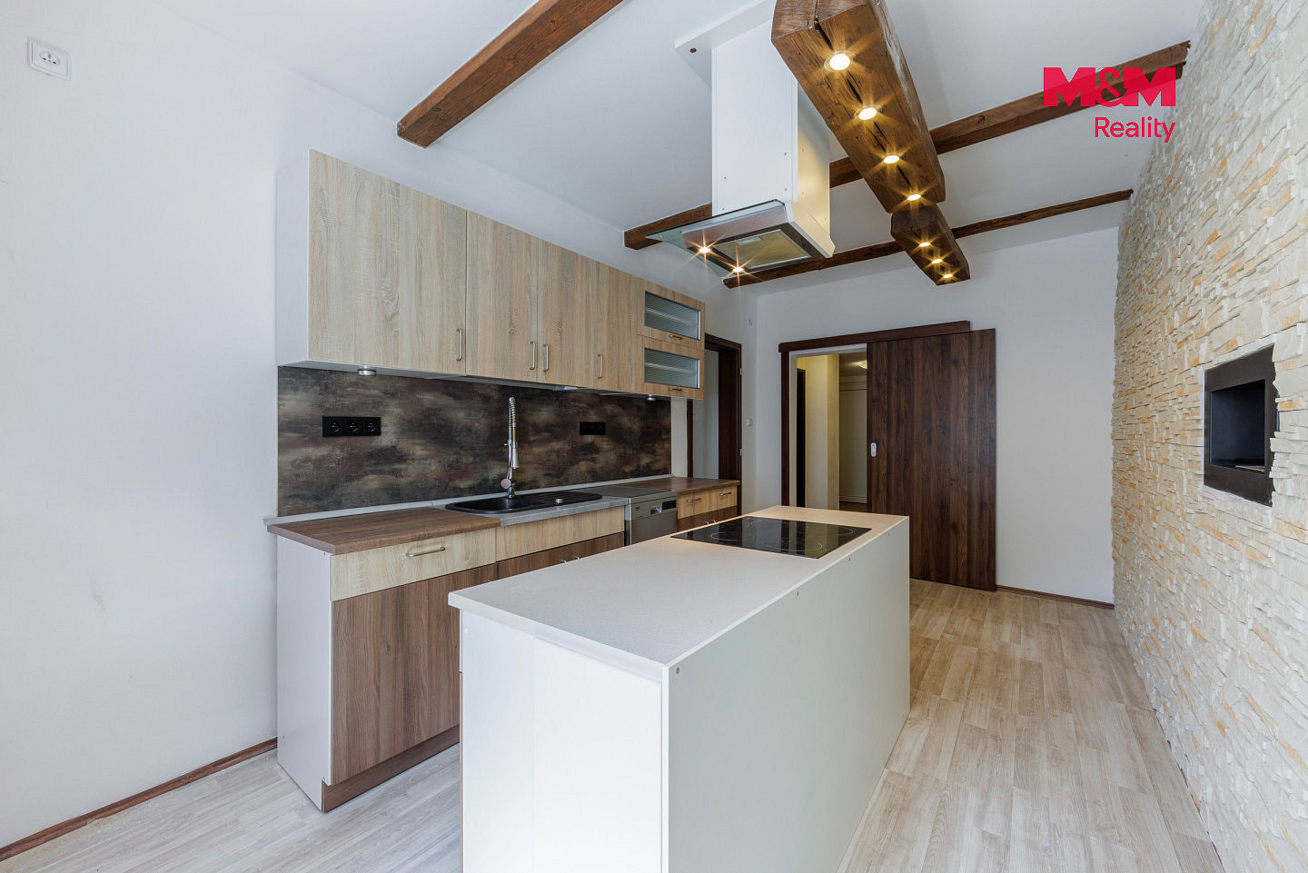 Prodej domu 183 m² s pozemkem 800 m² – fotografie 3