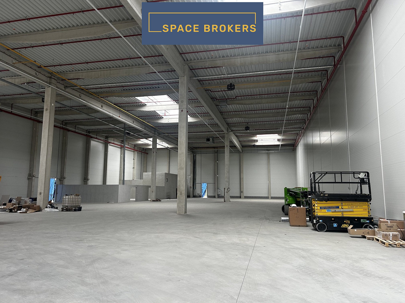 Pronájem skladovacích prostor 2 500 m² – fotografie 5