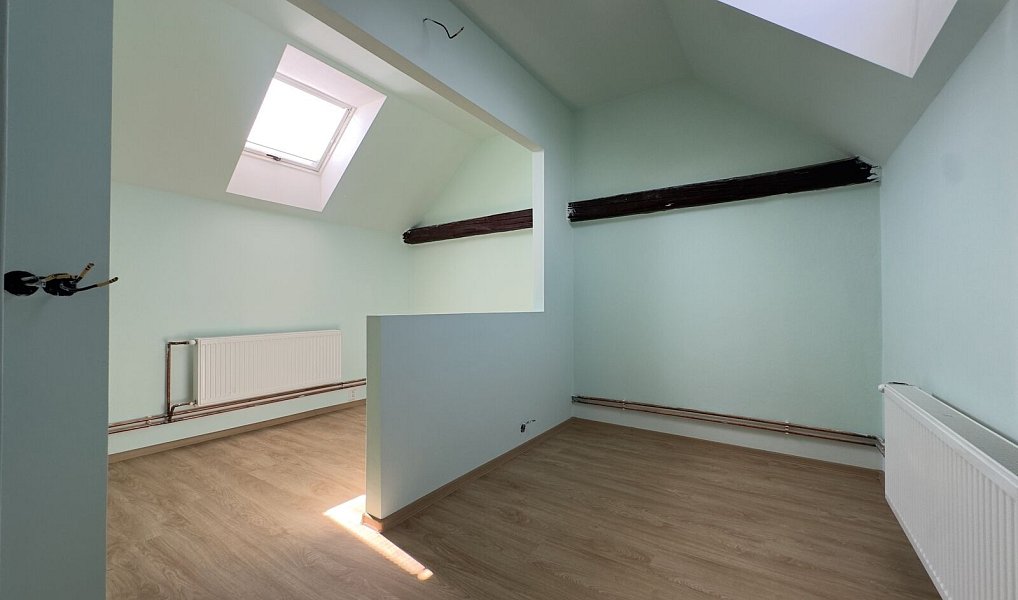 Prodej domu 165 m² s pozemkem 604 m², Lošany – náhled fotky 13
