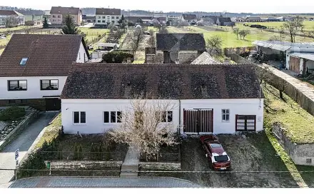 Prodej domu 180 m² s pozemkem 2 727 m², Skalice, okres Znojmo