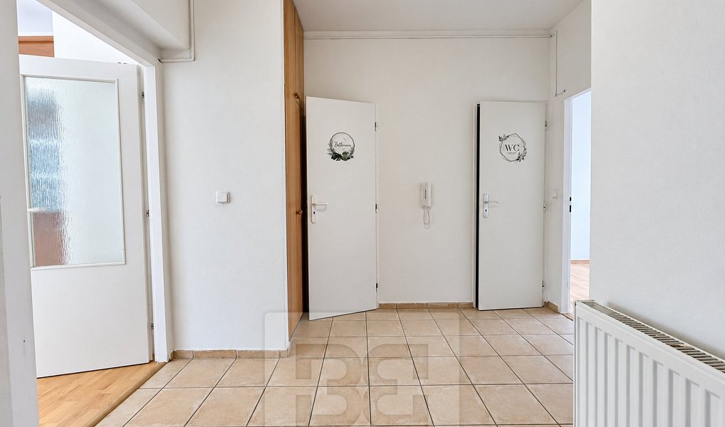 Pronájem bytu 2+kk 69 m², Zlín – náhled fotky 11