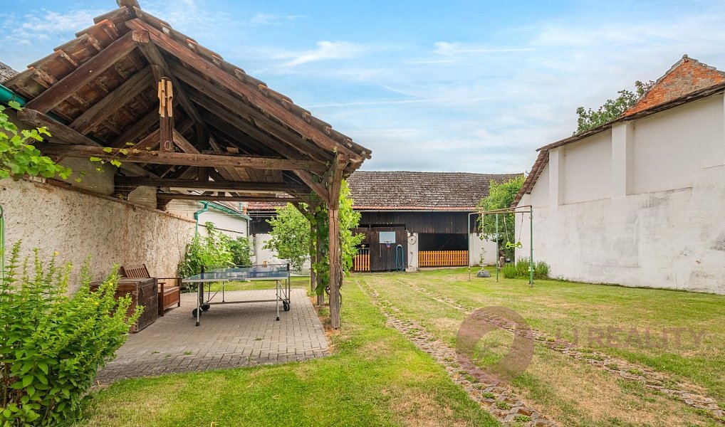 Prodej domu 271 m² s pozemkem 775 m², Šťáhlavy – náhled fotky 48