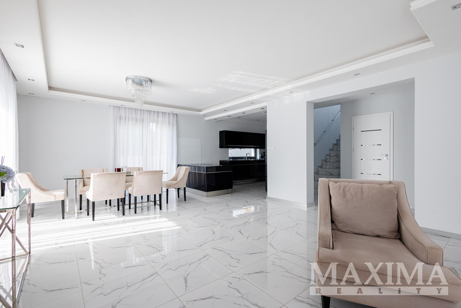 Prodej domu 198 m² s pozemkem 569 m² – fotografie 5