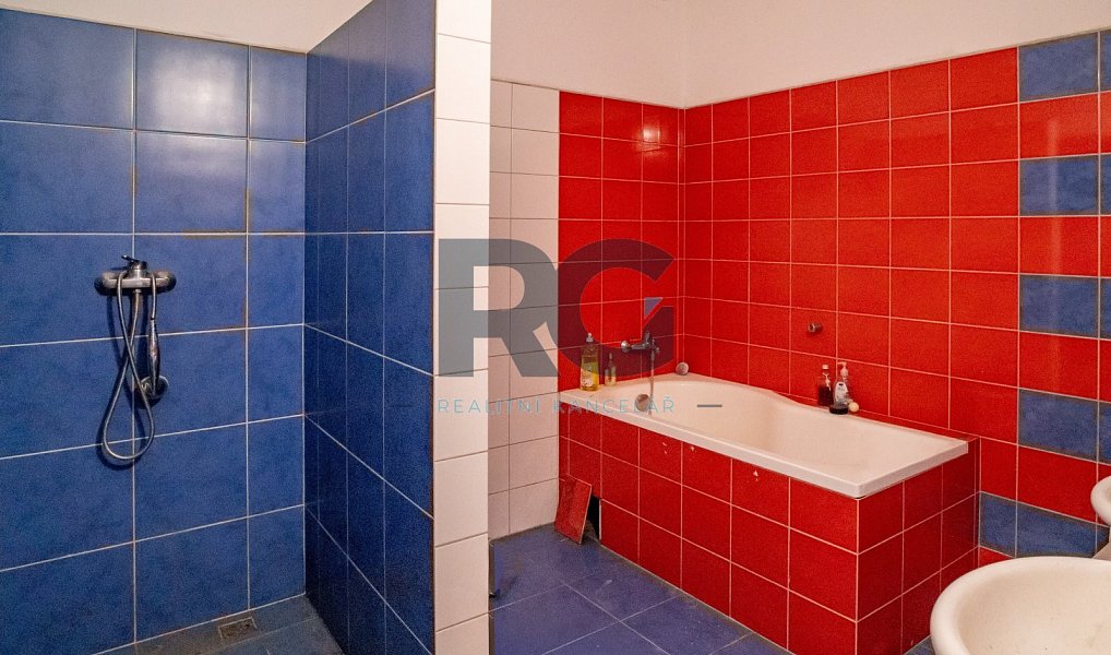 Prodej domu 330 m² s pozemkem 4 047 m², Záhoří – náhled fotky 15