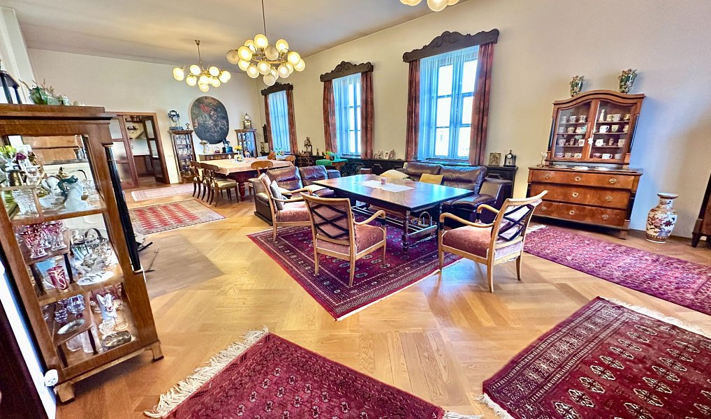 Prodej domu 503 m² s pozemkem 1 727 m², Pelhřimov – náhled fotky 4