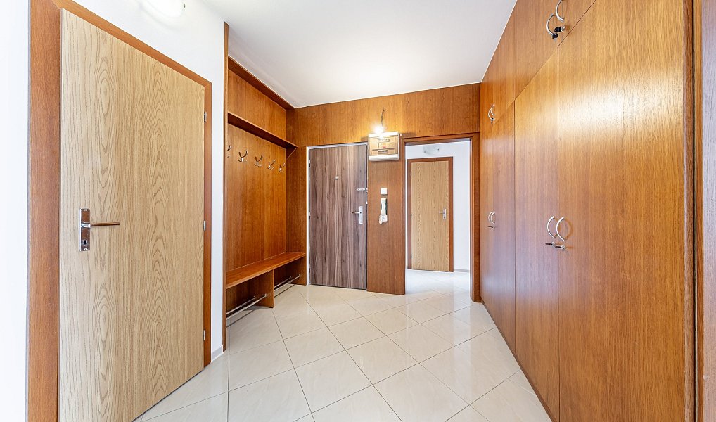 Prodej bytu 4+1 97 m², Praha – náhled fotky 15