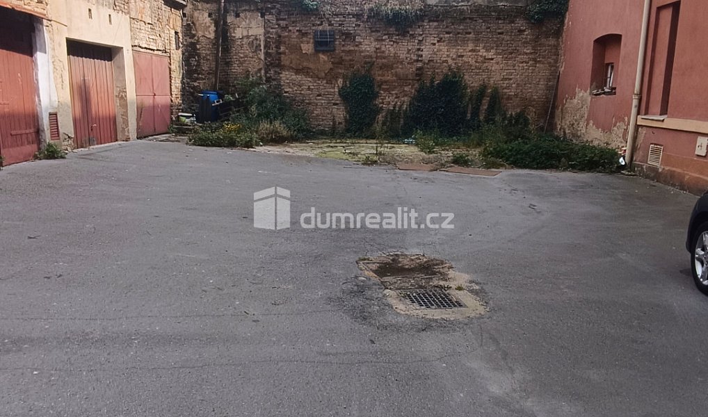 Pronájem bytu 2+kk 93 m², Děčín – náhled fotky 12