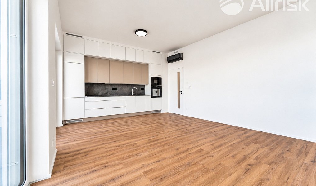 Pronájem bytu 2+kk 54 m², Brno – náhled fotky 3