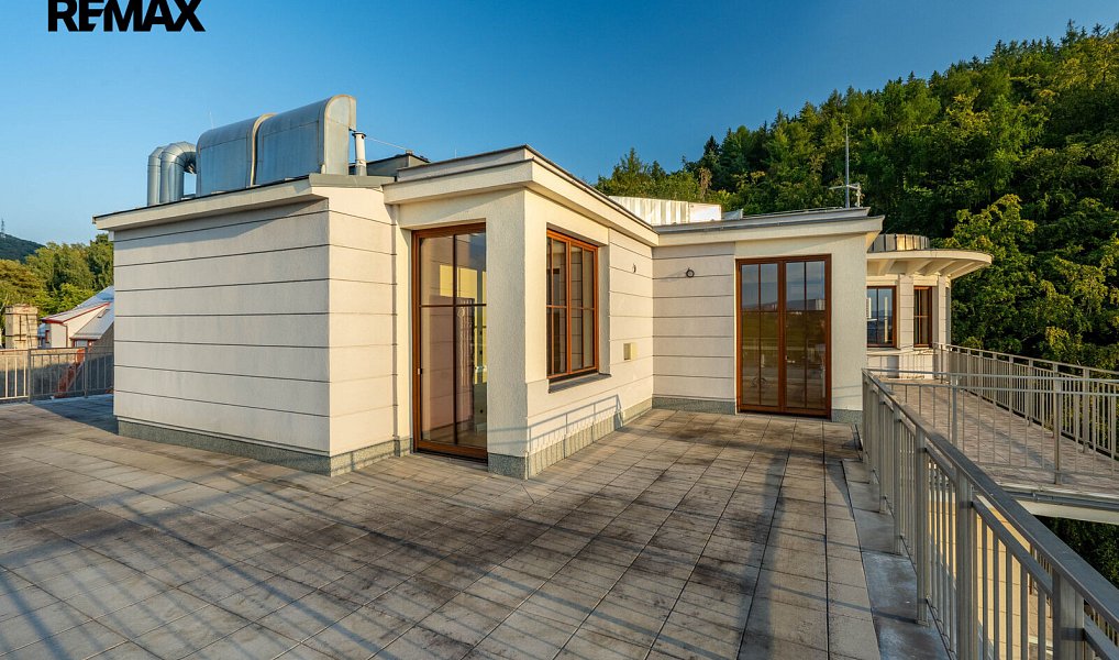 Prodej bytu 6+kk 537 m², Karlovy Vary – náhled fotky 18