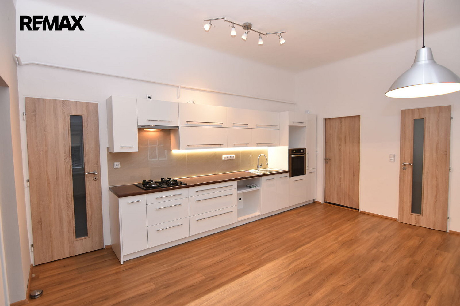 Pronájem bytu 2+kk 55 m²
