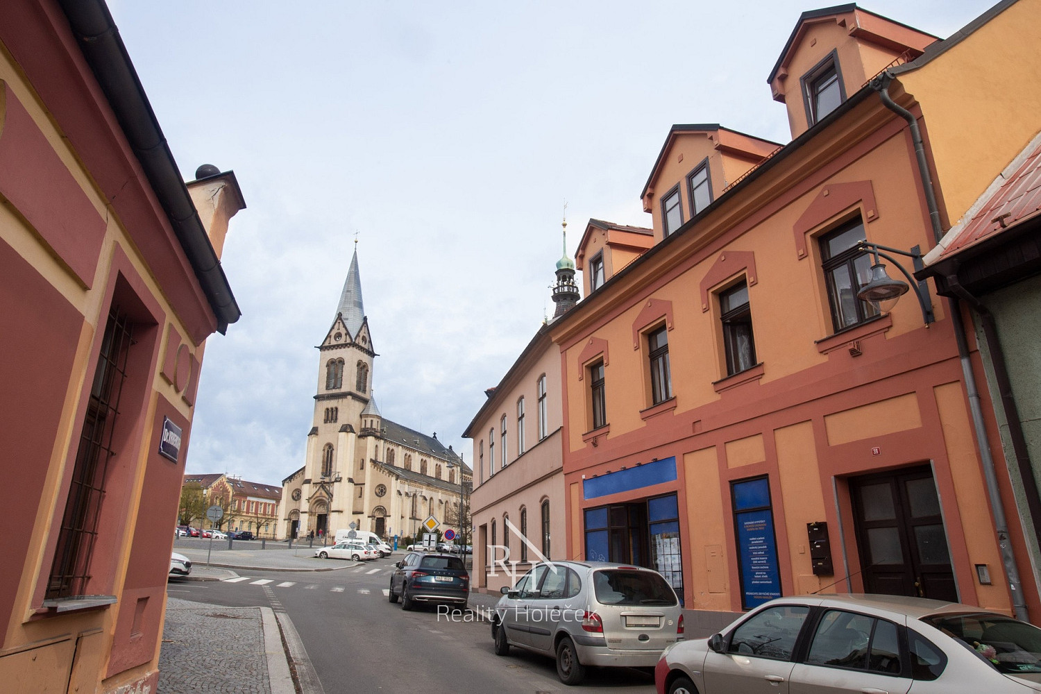 Prodej nájemního domu, činžáku 402 m² – pohled 4