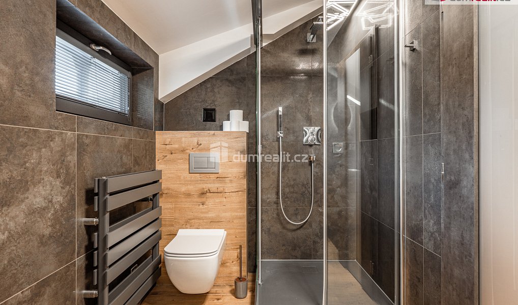 Prodej domu 184 m² s pozemkem 672 m², Dolní Morava – náhled fotky 18