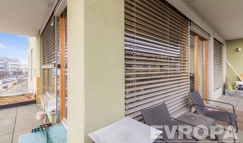 Prodej bytu 4+kk 143 m², Praha – náhled fotky 10