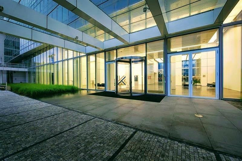 Pronájem kanceláře 330 m² – fotografie 5