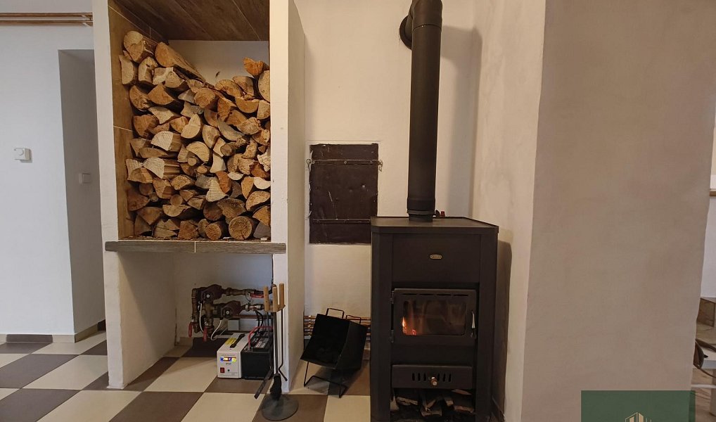 Pronájem domu 200 m² s pozemkem 1 301 m², Bor – náhled fotky 11