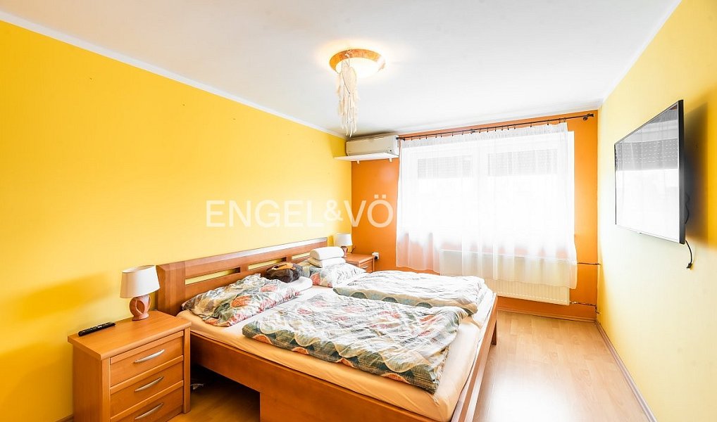Pronájem bytu 5+1 133 m², Praha – náhled fotky 5
