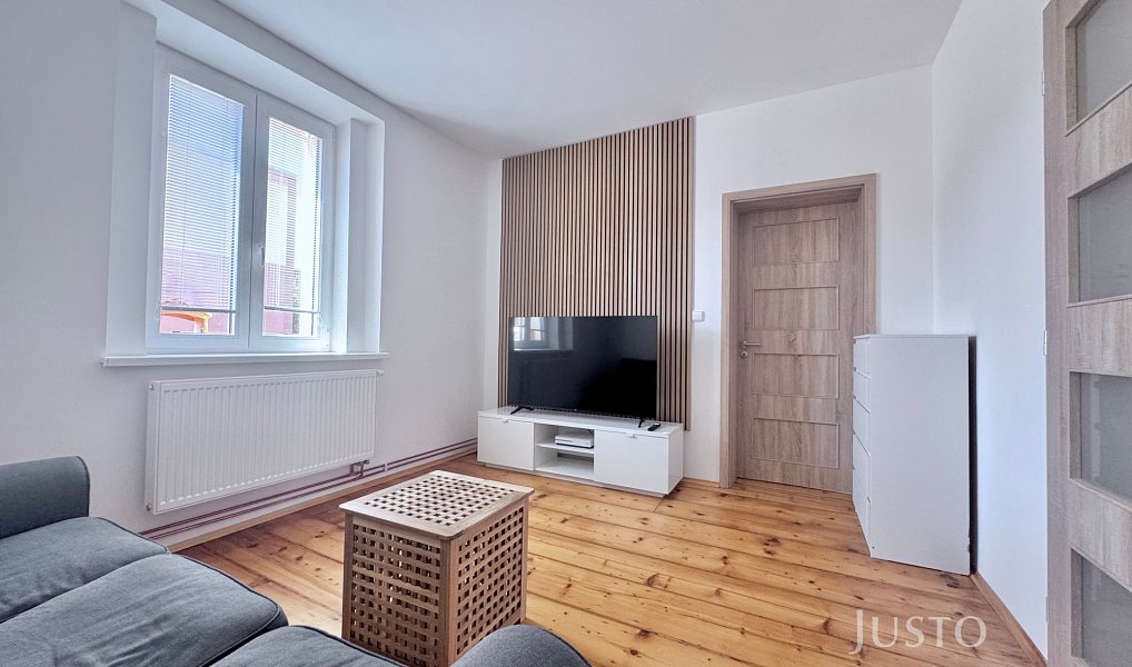 Pronájem bytu 2+1 47 m², Lovosice – náhled fotky 4