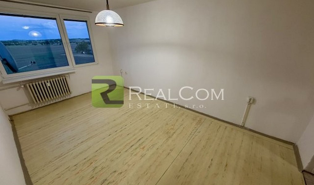 Prodej bytu 2+kk 44 m², Pečky – náhled fotky 2