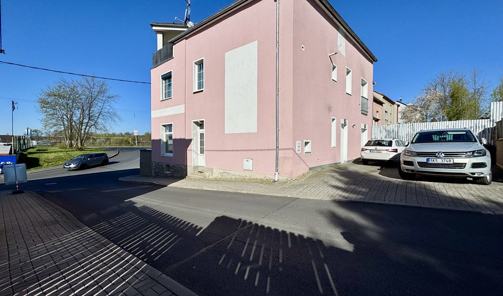 Pronájem obchodních prostor 100 m², Sokolov – náhled fotky 12