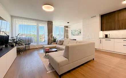 Prodej bytu 4+kk 119 m²