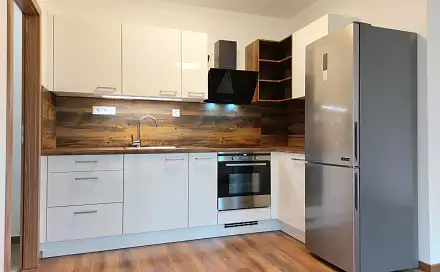 Pronájem bytu 2+1 44 m², Nádražní, Hrochův Týnec, okres Chrudim