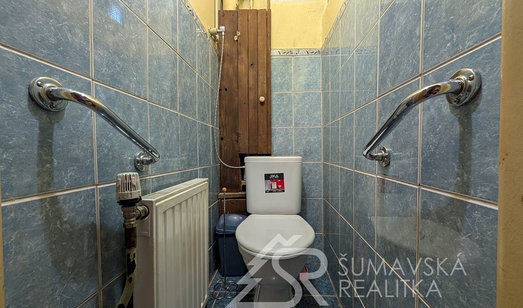 Prodej domu 1 020 m² s pozemkem 1 065 m², Horažďovice – náhled fotky 21