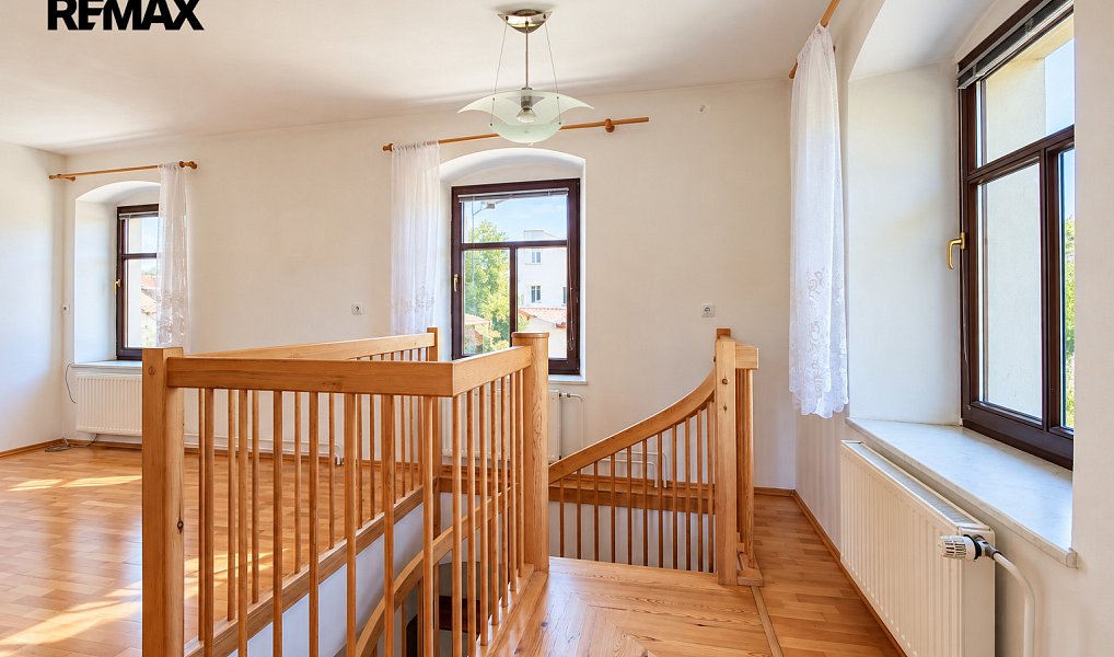 Prodej domu 200 m² s pozemkem 910 m², Kájov – náhled fotky 28