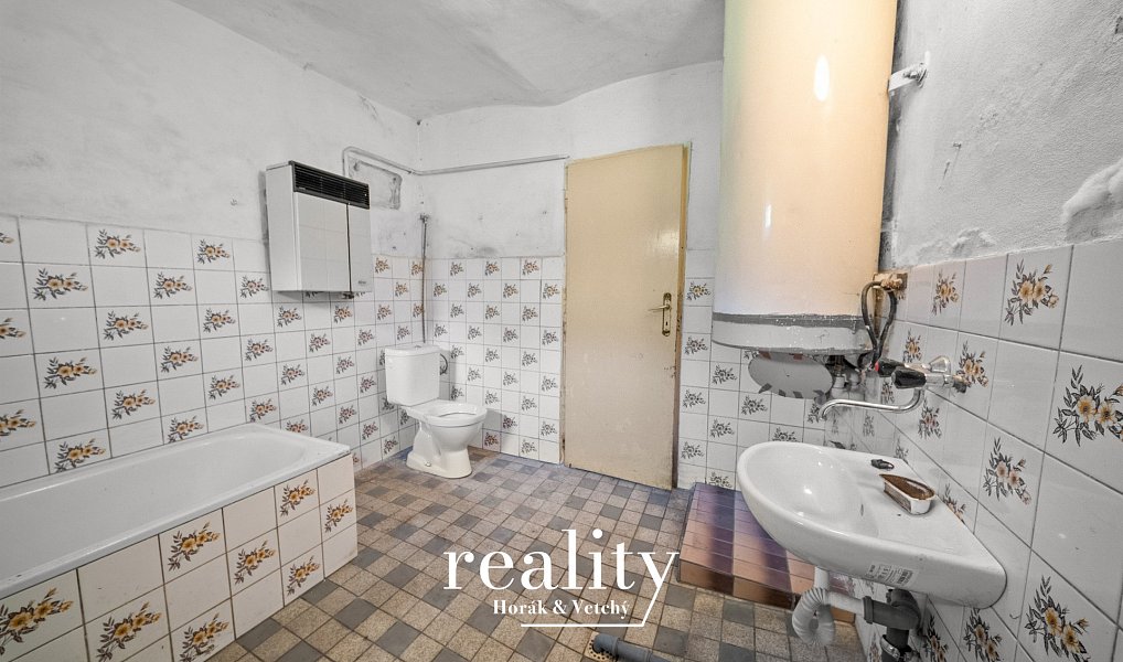 Prodej domu 85 m² s pozemkem 180 m², Hrutov – náhled fotky 16