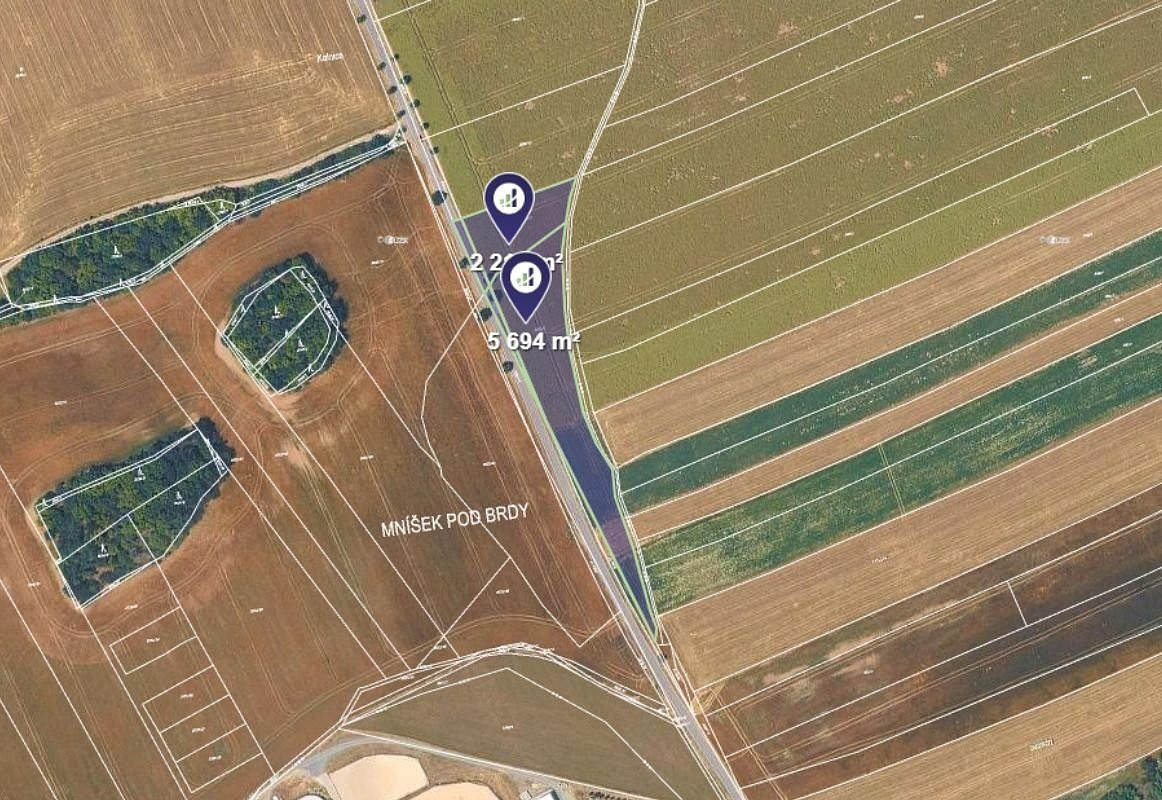 Prodej pole 7 911 m²