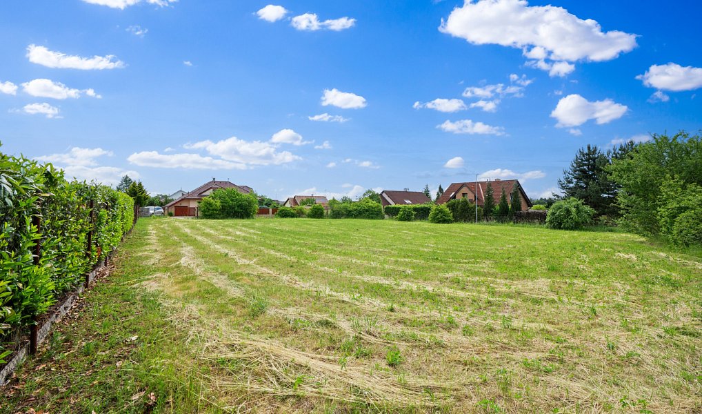 Prodej stavebního pozemku 1 636 m², Nučice – náhled fotky 8