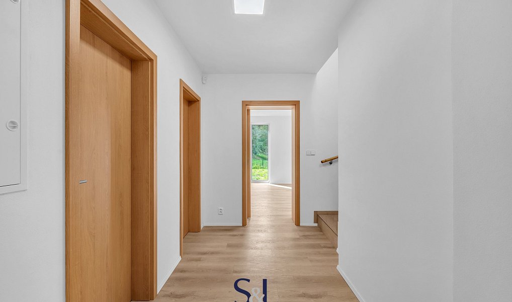 Pronájem domu 132 m² s pozemkem 1 483 m², Liberec – náhled fotky 9