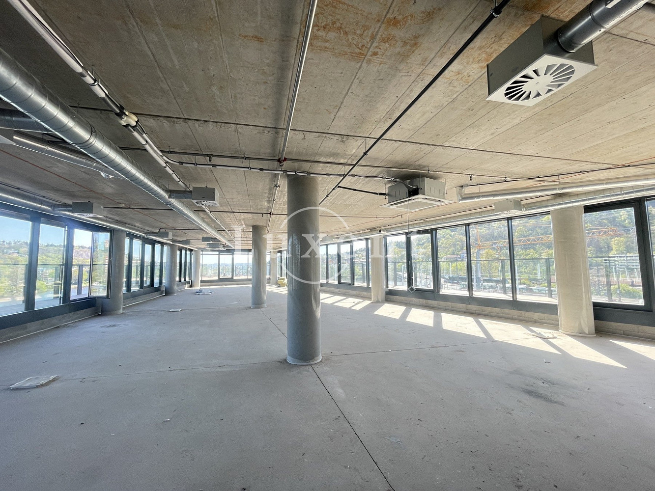 Pronájem kanceláře 263 m² – fotografie 2