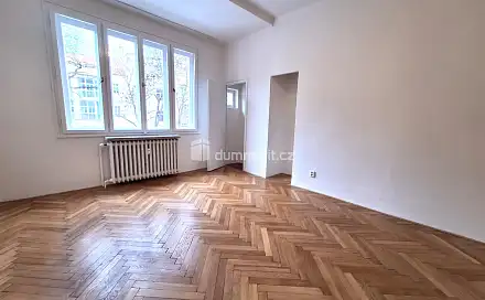 Pronájem bytu 1+kk 28 m²